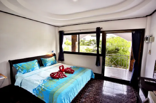 Lotus Friendly Hotel