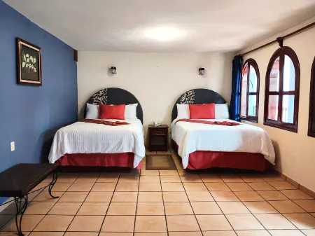 Hotel Jardines Del Carmen