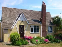 The Lodge Guest House Hotels in 
