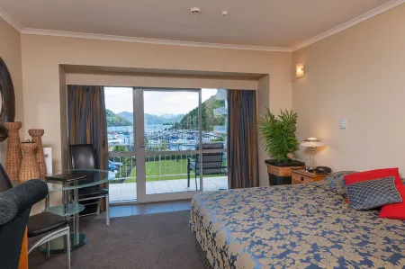 Beachcomber Inn Picton Отели рядом с достопримечательностью «Picton Interislander Vehicle Check-In»
