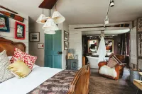 The Woolpack Inn Hotels near Port Lympne Safari Park