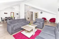 Apartments Mezini 11 - Huoneistot