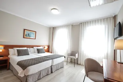 Hotel San Lorenzo Hotels near University of Santiago de Compostela