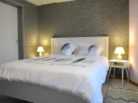 Terrace Apartment, Trois-Ponts - Homestays
