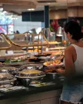 曼特拉旗下的夏威夷·火奴魯魯阿拉莫阿納酒店 - 早餐