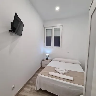 Hostal Las Fronteras Hotels in Torrejon De Ardoz