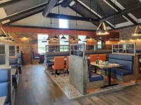 Amsterdam Inn & Suites - breakfast