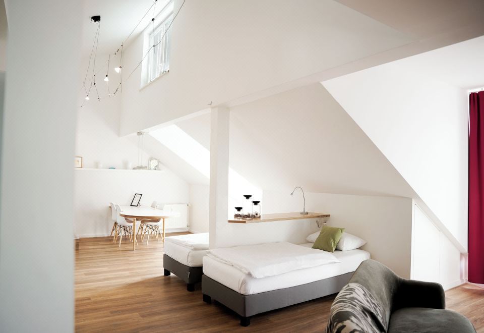 Urraum Hotel Former Dreamhouse - Rent a Room - Housity