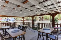 Cottonwood Cove - Chalets