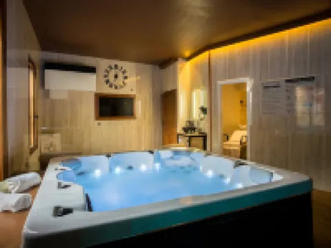 Demeures & Châteaux - Hôtel Greuze & Spa Tournus Hotels in Tournus