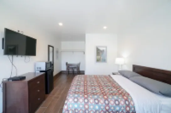 Signal Hill Motel Beach Motel