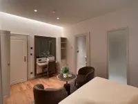 Martina Suites Spagna/스파냐 호텔