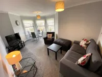 New Super 2 Bedroom Flat in Falkirk