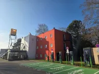 里昂-貝內斯特普瑞米爾經典飯店 - 停車場