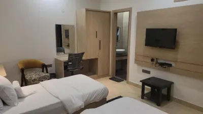 Hotel Midtown Aligarh Hotels near NADA CHOURAHA
