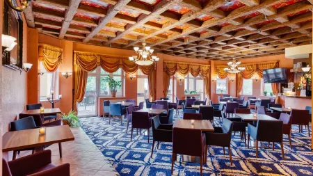 St Lukas Medical & Spa Отели в г. Сверадув-Здруй