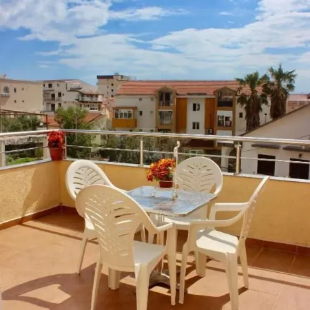 Nir Apartments Budva