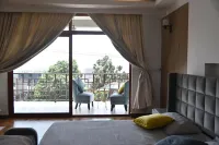5 Bedroom Exquisite Villa in Top-View Area