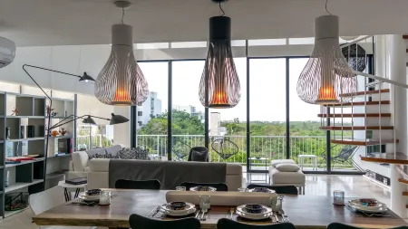 Siaan Betine 4Br Deluxe Pdc