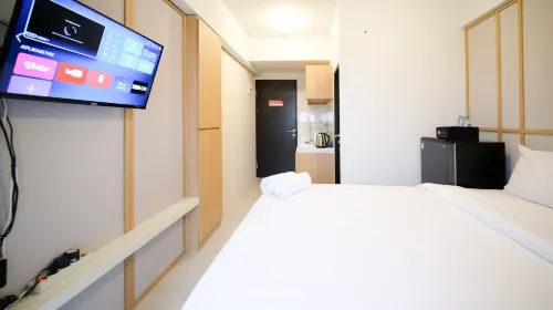 Best Choice and Strategic Location Studio at Apartment Suncity Residence - 2-Star