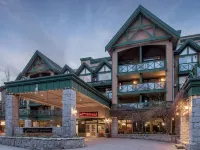 Pinnacle Hotel Whistler Hotels near Excelerator Chair