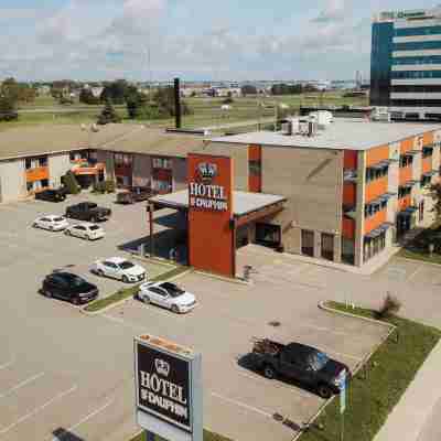 Le Dauphin St-Hyacinthe Hotel Exterior