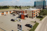 Le Dauphin St-Hyacinthe Hotels in Saint-Hyacinthe