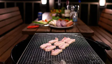 Tongyeong Honey Spa Pension Отели в г. Тхонъён