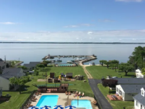 South Beach Resort Hotel Hotele w: Marblehead