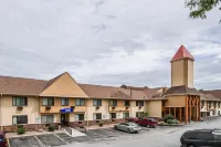 Rodeway Inn & Suites Madison East Hotels in Madison