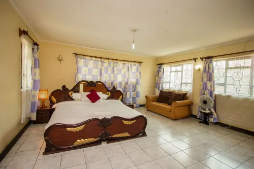 Nairobi Airport Rest House - Pensions