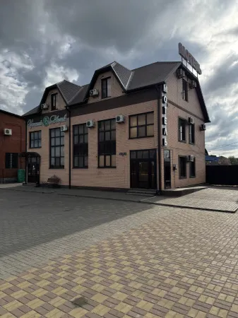 Uyutnyij Dvorik Mini-Hotel Отели в г. Кущевский район