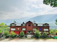 Crimson inn by Senderos De Pine Hotels near Jagannathi Temple