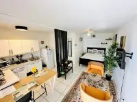 Cozy studio near Seminole Hard Rock Cafe Hotels near The Beachcombers Hollywood Florida