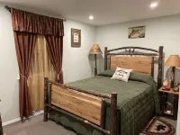 Delaware River Retreat Hotels in Colchester