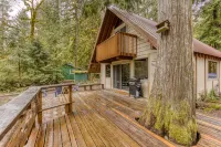 Riverfront Access and Cozy Living - Enchanting A-Frame Retreat