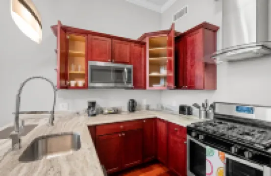 Rooftop Pool and Modern Amenities - Stylish Urban Escape