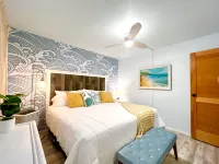 Heated Pool, Hot Tub, Direct Beach Access - Stunning Coastal Haven