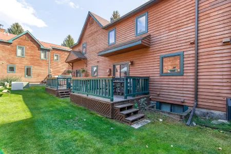 523 S Cache Отели в г. Джексон