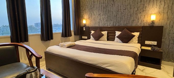 Hotel Casa Hotels in Sahibzada Ajit Singh Nagar