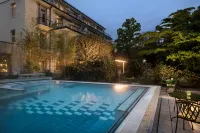 Badischer Hof - Baden Baden - Leonardo Limited Edition - Pools