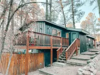 Hot Tub I Near Shops | Spacious Deck Hotels in Ruidoso