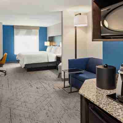 Holiday Inn Express MOLINE - QUAD CITIES by IHG Rooms