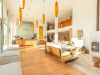 Awa Boutique + Design Hotel Hotel dekat Pantai Mansa