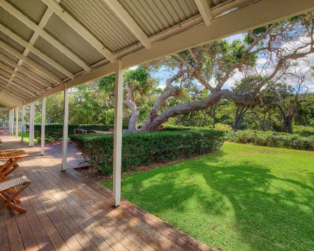 Caves House Hotel & Apartments Yallingup ヤリンガップのホテル