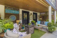 Rayleigh River Retreat - Garden Oasis