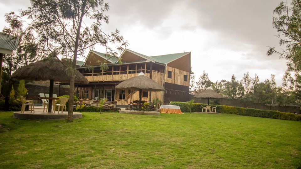 Dovenest Lodge