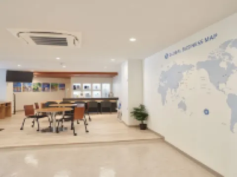 伊納吉克霍特爾亞馬伊奇 那霸酒店