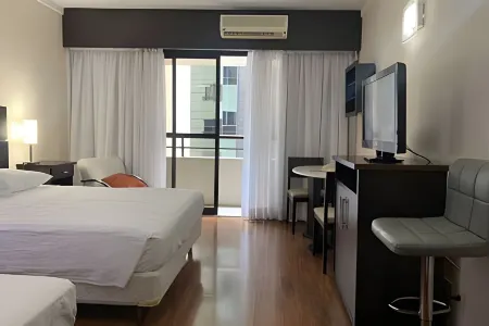 Get a Flat - 101 Av Paulista Отели рядом с достопримечательностью «Парк Ибирапуэра»