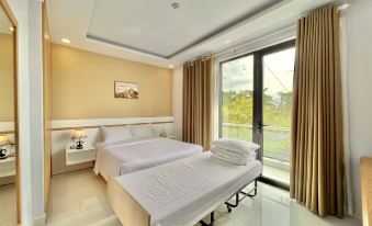 Maya Hotel